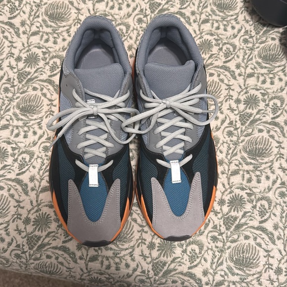 Yeezy 700 v1 Wash Orange Size 12 Used 9.5/10 condition - Picture 5 of 9